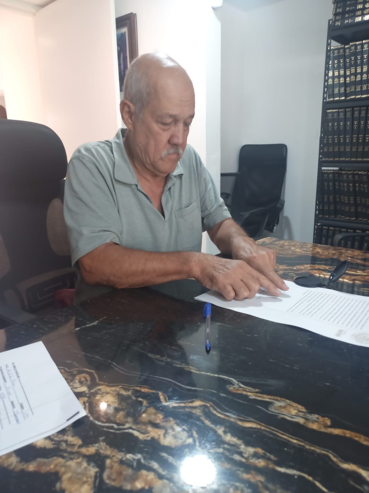 Firma notaria
